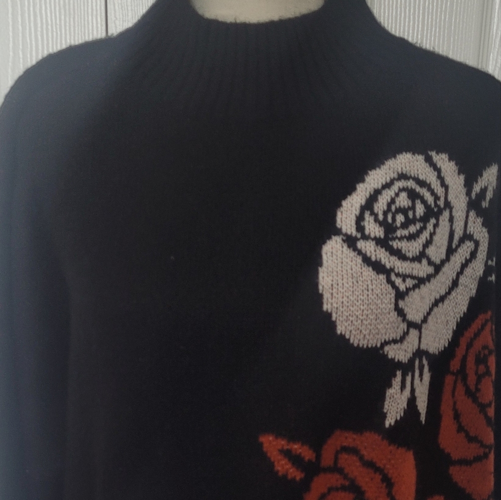 Torrid Black, White, Red Floral sweater NWT Size 2